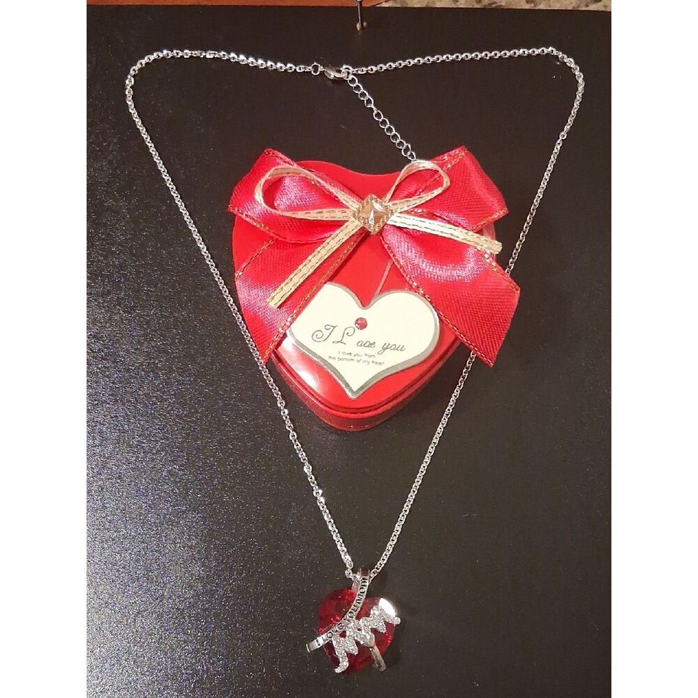 S925 Italy Marked Silver Chain With Heart Pendant I Love You Mom And Gift Tin